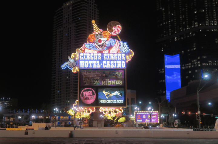Circus Circus entrance